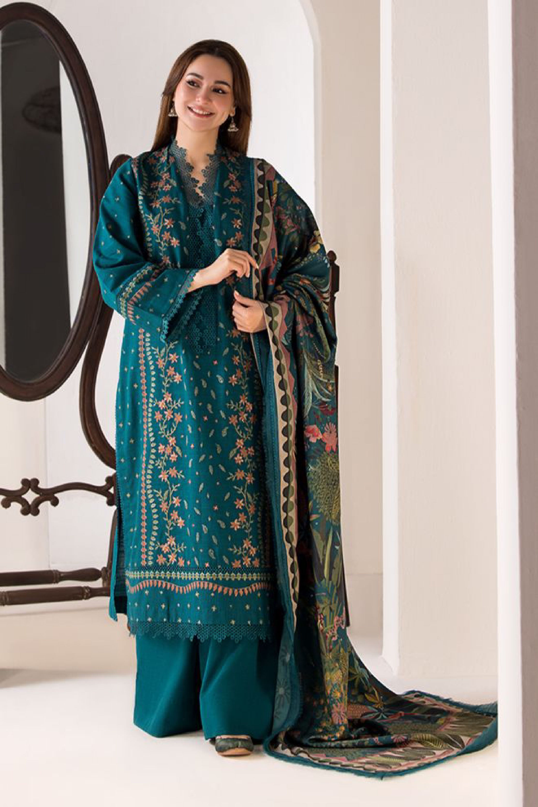 3Pc Embroidered DHANAK With Pashmina Wool Shawl