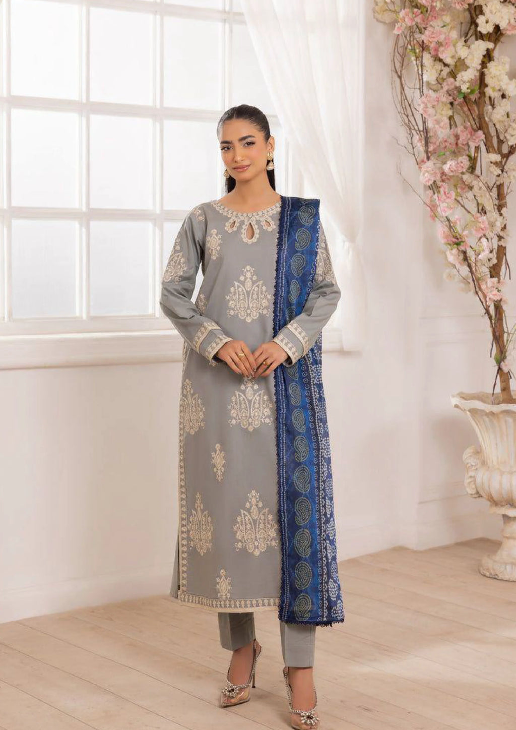 Mohagni 1105 Summer COLLECTION 2025