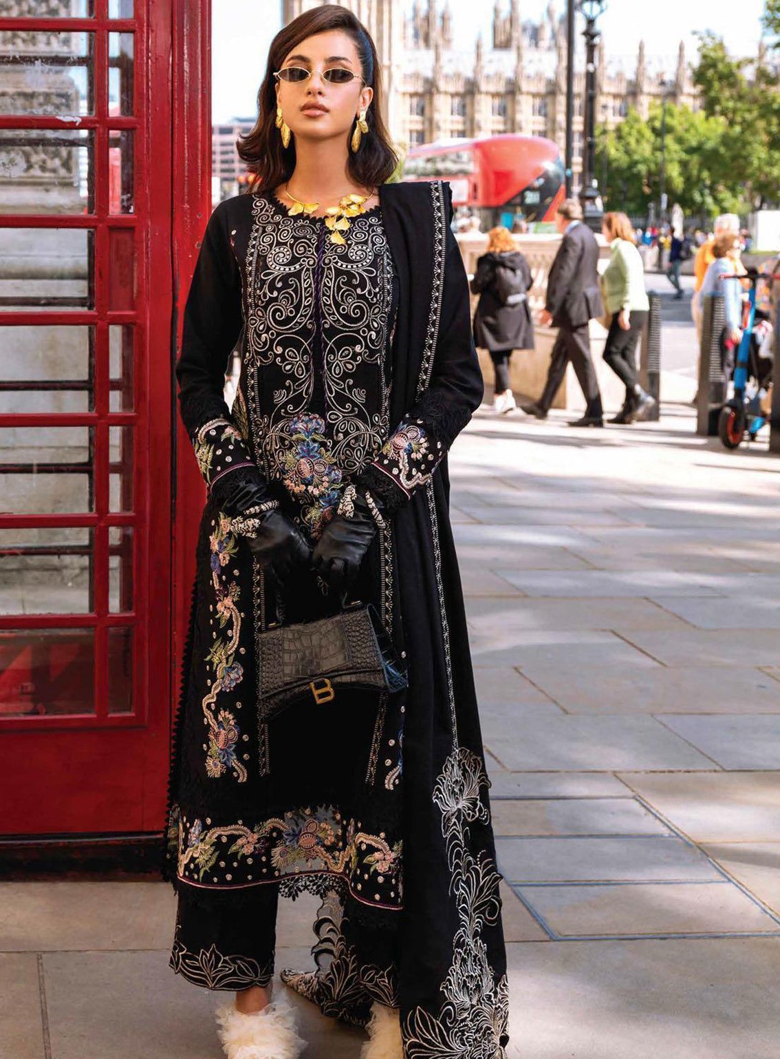 Mushq 5024-45 3 Piece Pure Wool Dhanak