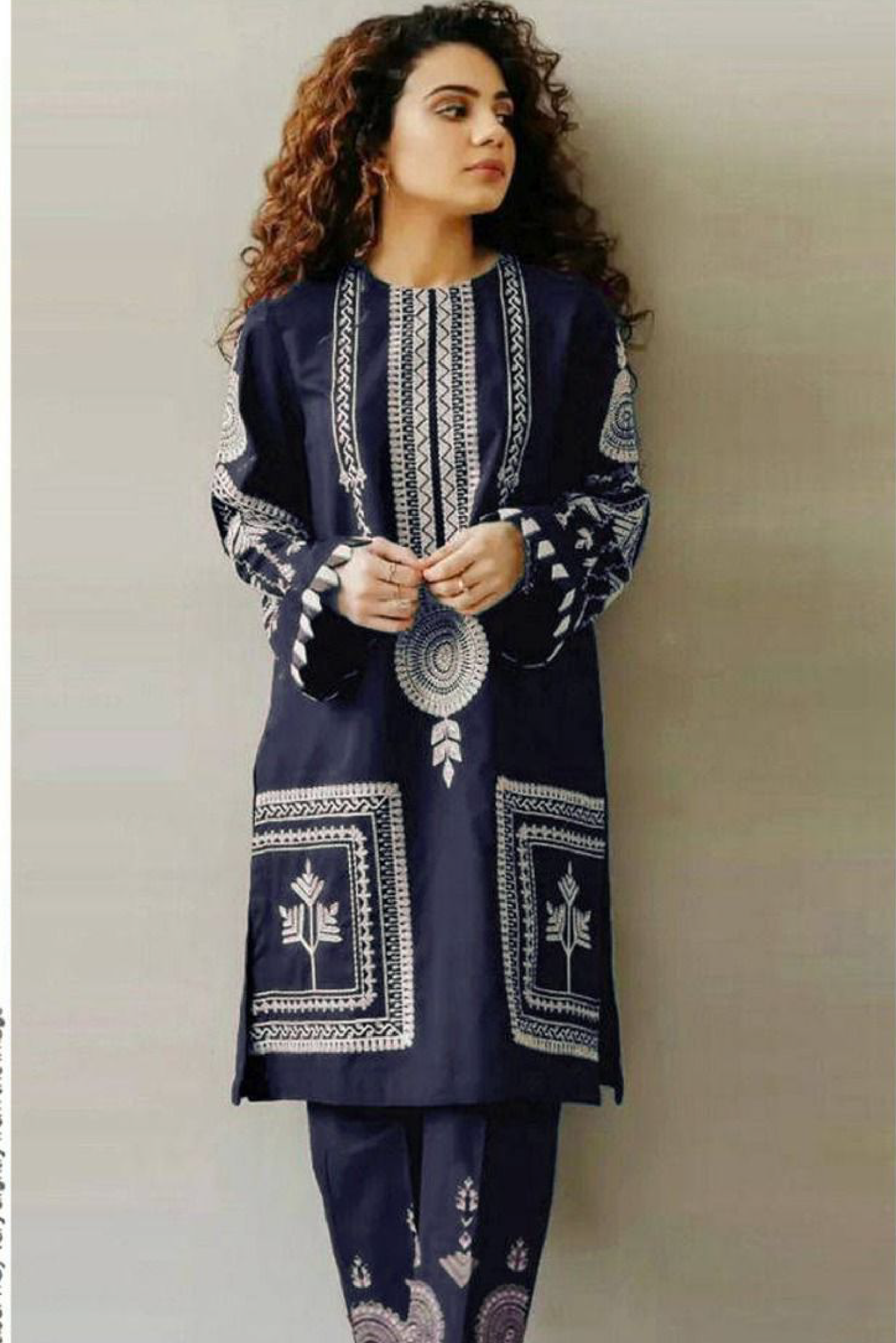 2Pc DHANAK  Embroidered 07