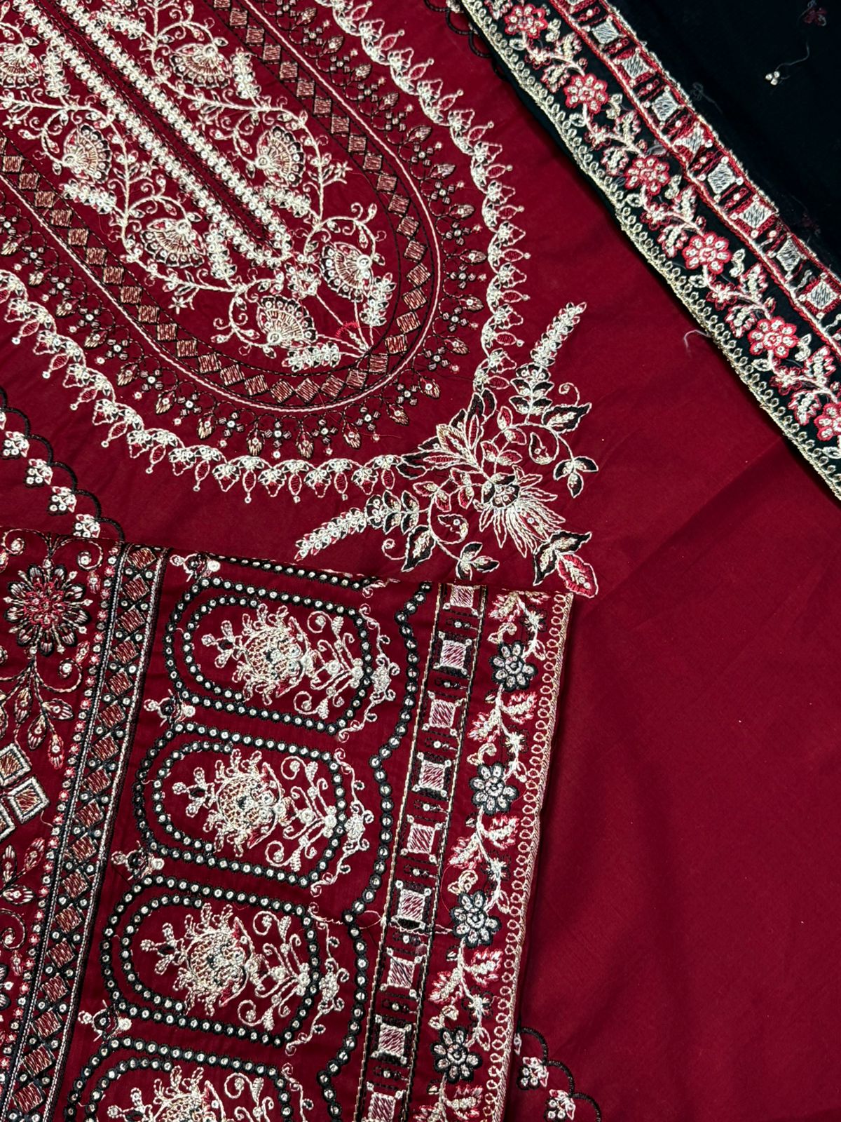 BATIK LAWN 3pc Summer Collection