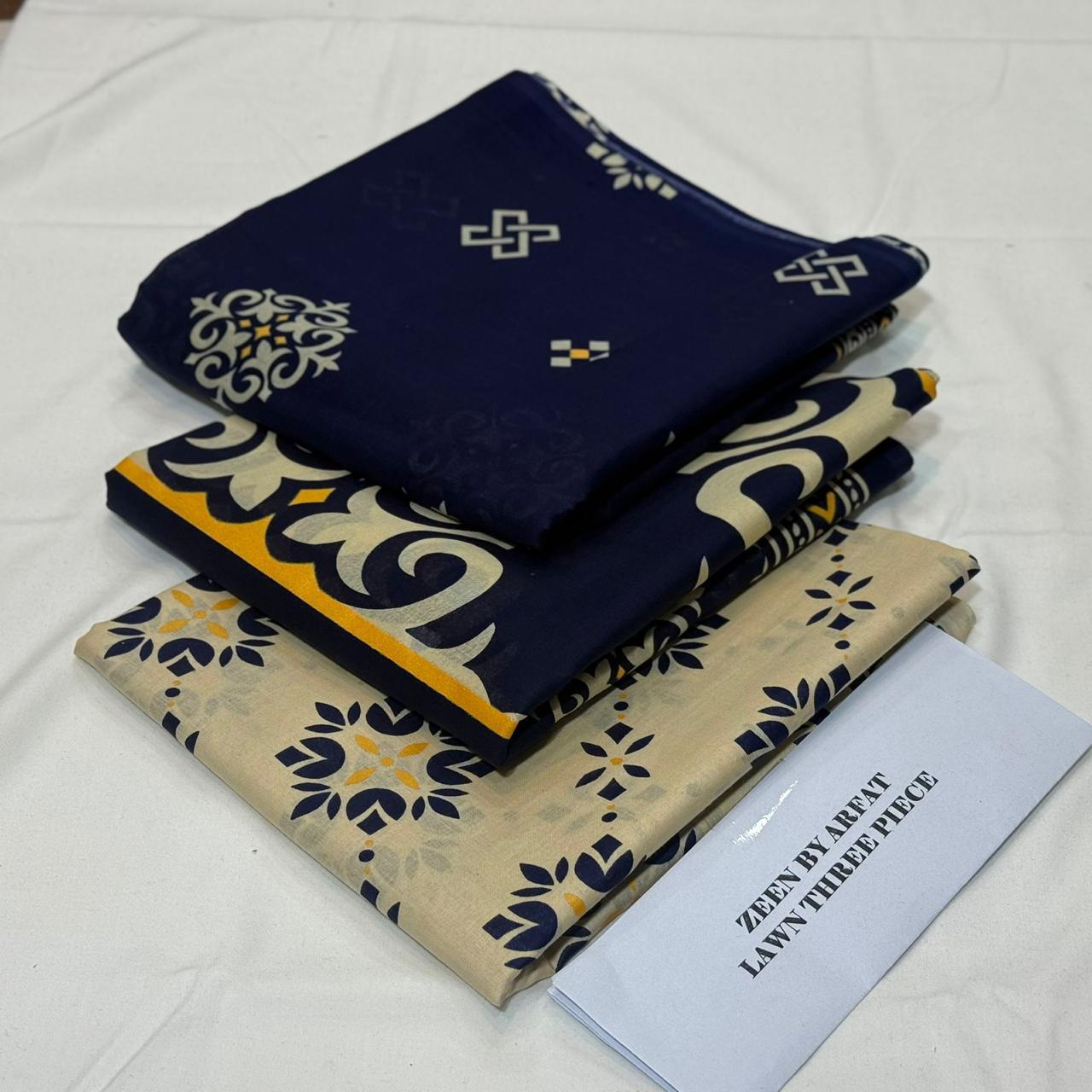 Zeen Printed Lawn Unstitched 3Piece D-019